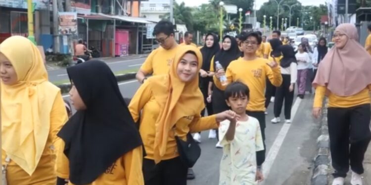 Peringati Hari Bakti ke-75, Kantor Imigrasi Parepare Gelar Fun Walk