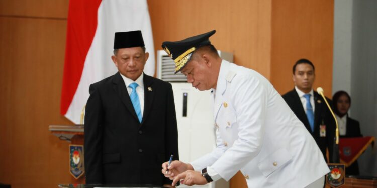 Prof Fadjry Jufry Resmi Jabat Pj Gubernur Sulsel