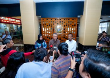 Gubernur Sulsel Gagas Program “Sulsel Terkoneksi”, Perkuat Konektivitas Darat, Udara, dan Laut