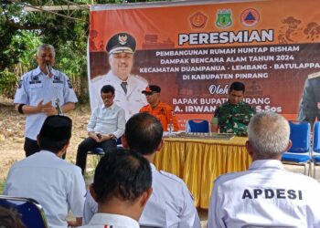 Pemkab Pinrang Serahkan Sembilan Rumah Hunian Tetap Berteknologi Bagi Korban Bencana Alam