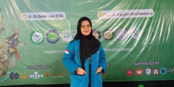 Glamor di Panggung, Hampa dalam Makna