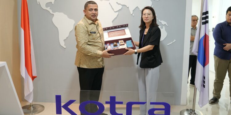 Wali Kota Makassar Tawarkan Proyek Pembangunan Stadion ke Lima Negara Wali Kota Makassar Tawarkan Proyek Pembangunan Stadion ke Lima Negara