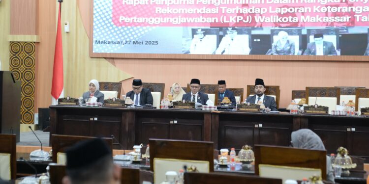 Jaga Soliditas Eksekutif-Legislatif, Munafri-Aliyah Kompak Hadiri Paripurna Terkait LKPJ 2024 Jaga Soliditas Eksekutif-Legislatif, Munafri-Aliyah Kompak Hadiri Paripurna Terkait LKPJ 2024