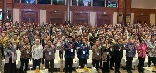 Bupati Sidrap Rakor Bersama KLHK Bupati Sidrap Rakor Bersama KLHK