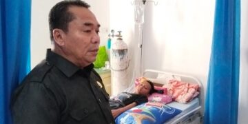 Jenguk Pasien DBD, Anggota DPRD Sidrap Ini Minta Pihak Terkait Segera Lakukan Pencegahan dan Penanganan