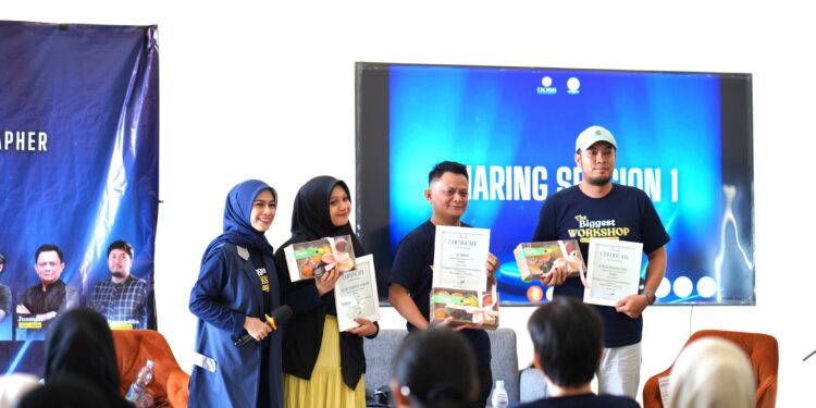 Sejarah Baru! Herhopes Hadirkan Energi Baru di Dunia Fotografi Studio Lewat The Biggest Workshop in Makassar