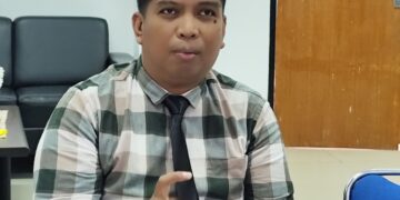 Mahkamah Konstitusi Melampaui Konstitusi