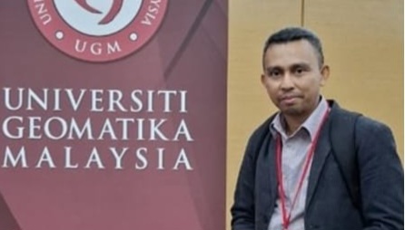 Merdeka atau Terjajah? Mendesak Kemandirian Ekonomi Syariah di Pasar Global Merdeka atau Terjajah? Mendesak Kemandirian Ekonomi Syariah di Pasar Global