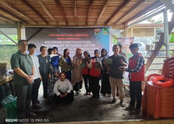 Dulu Dibuang, Tim Unhas Sulap Kotoran Ayam Jadi Pupuk Tablet Ramah Lingkungan