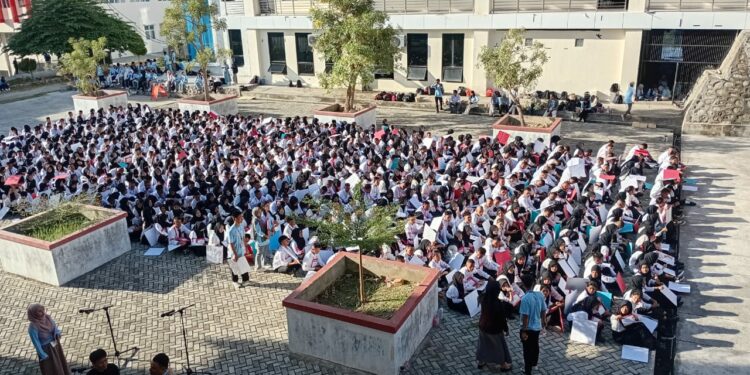 3.270 Mahasiswa Baru Unsulbar Resmi Diterima, SDK Janji Benahi Jalan