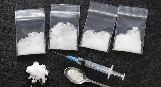 Dua Pemuda Terciduk Usai Diduga Membeli Sabu di Lapas Parepare Dua Pemuda Terciduk Usai Diduga Membeli Sabu di Lapas Parepare