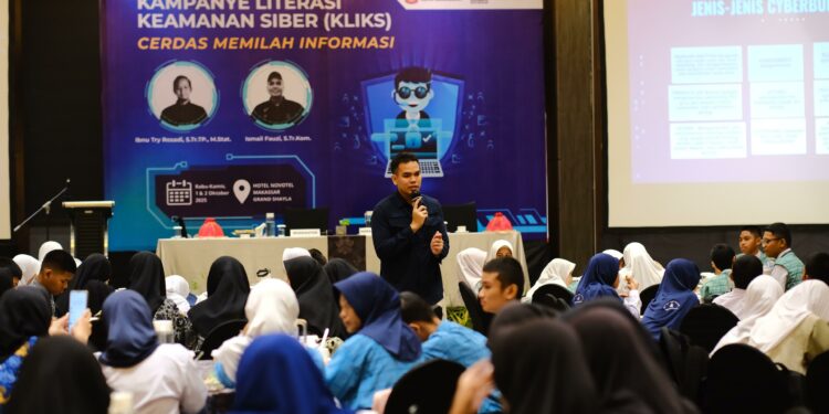 Diskominfo Makassar Gelar Kampanye Literasi Keamanan Siber untuk Pelajar SMP Diskominfo Makassar Gelar Kampanye Literasi Keamanan Siber untuk Pelajar SMP