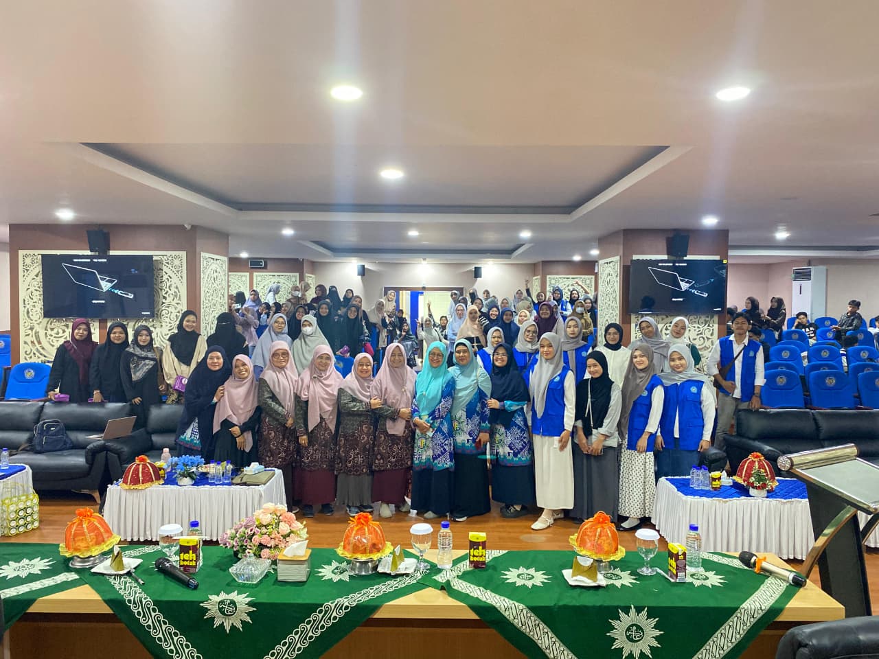 Seminar SWSC Unismuh Makassar Dorong Kesadaran Lingkungan dan Wirausaha Hijau