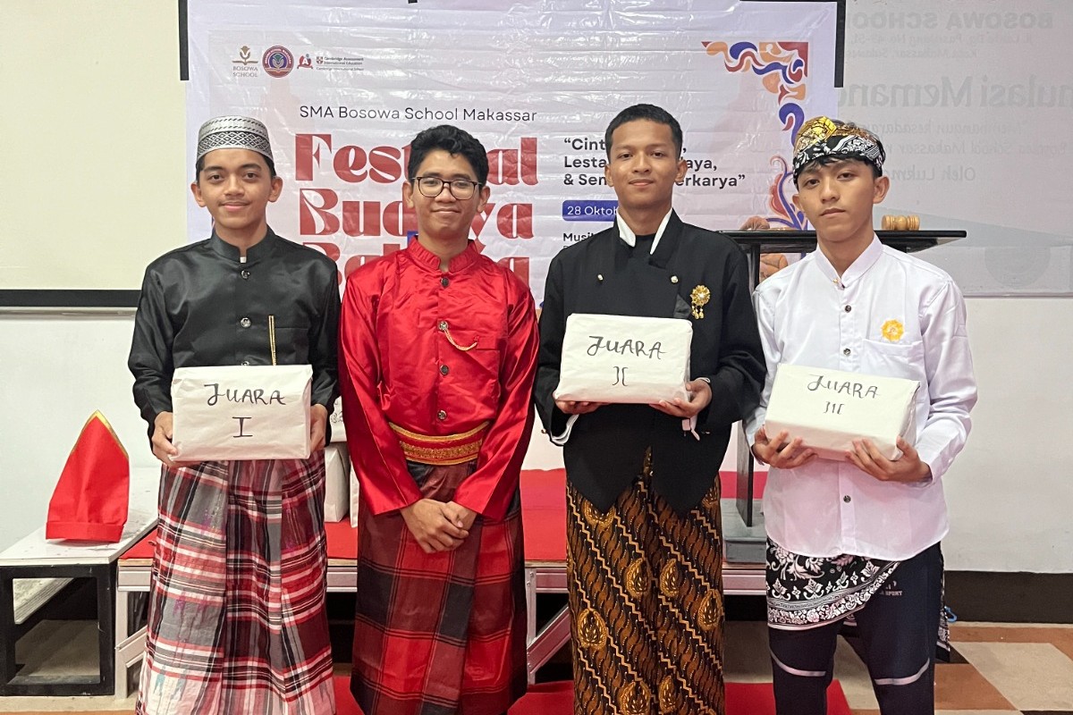 SMA Bosowa School Makassar Rayakan Keberagaman Bahasa dan Budaya Melalui Festival Budaya dan Bahasa 2025 SMA Bosowa School Makassar Rayakan Keberagaman Bahasa dan Budaya Melalui Festival Budaya dan Bahasa 2025