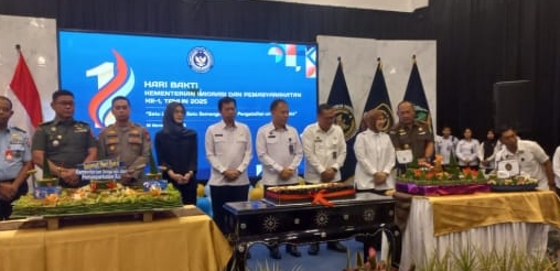 Kanim Parepare Hadiri Tasyakuran Hari Bakti Ke-1 Kementerian Imigrasi dan Pemasyarakatan