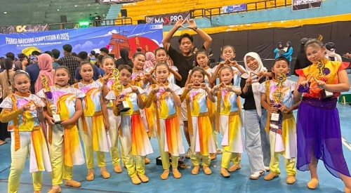 SDN 3 Amparita Sukses Pertahankan Gelar Juara di Phinisi Marching Competition 2025