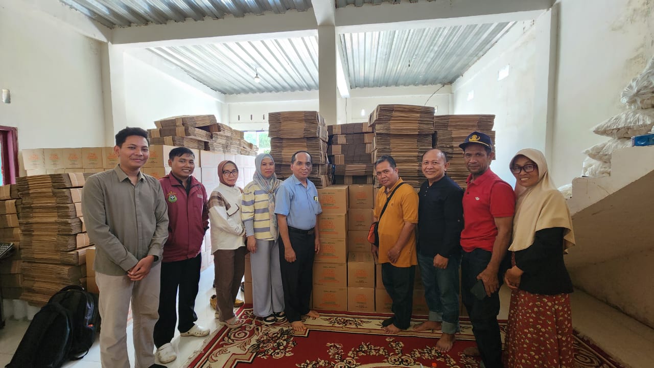 Tim Pakar Universitas Sam Ratulangi Laksanakan Kunjungan Benchmarking ke PT. Madina Aneka Subur Bersama Universitas Hasanuddin