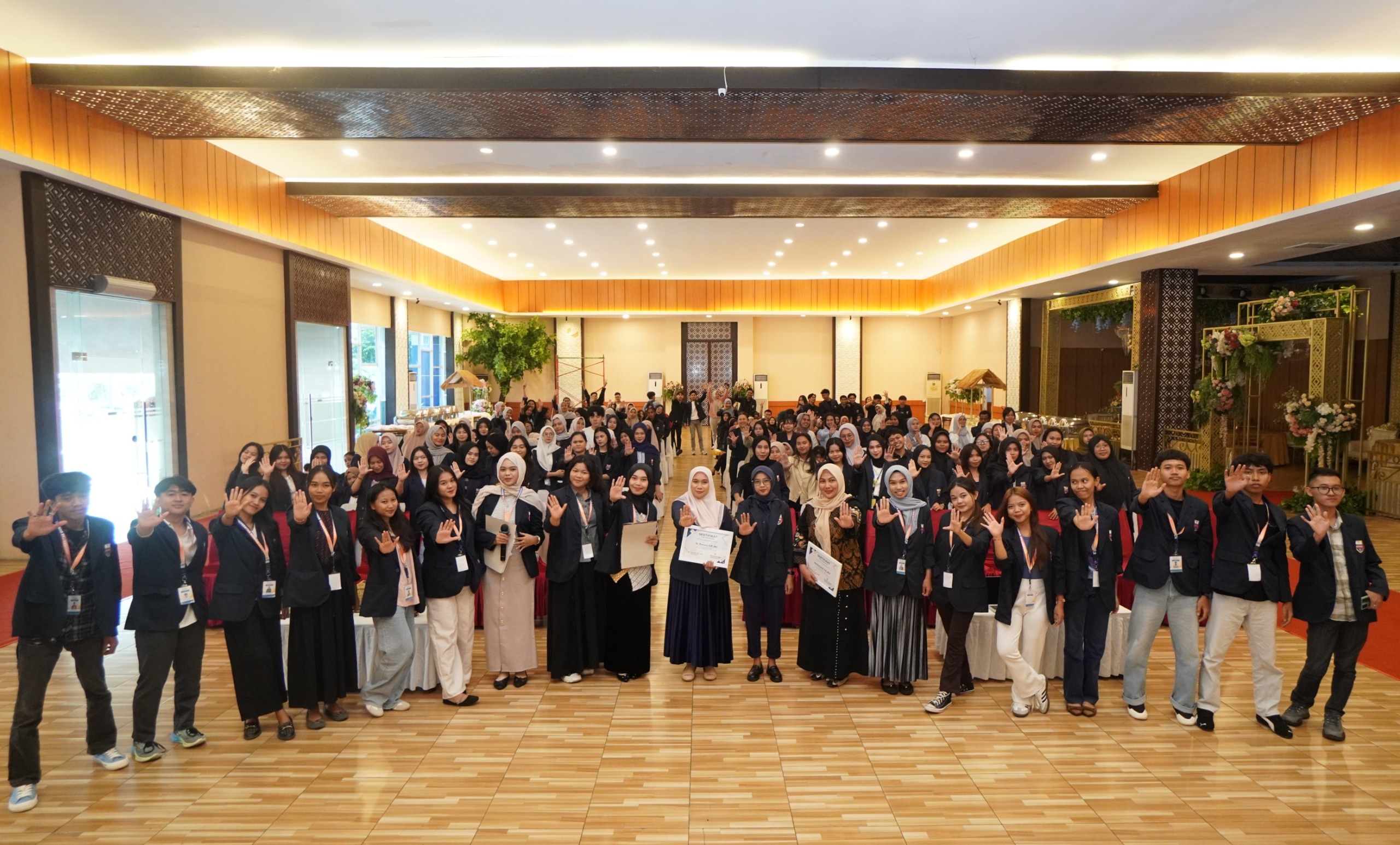 Kuliah Umum Angkat Tema “Etika Pemuda Menuju Indonesia Emas”, Unibos Tekankan Peran Generasi Z Mencapai 2045 Kuliah Umum Angkat Tema “Etika Pemuda Menuju Indonesia Emas”, Unibos Tekankan Peran Generasi Z Mencapai 2045