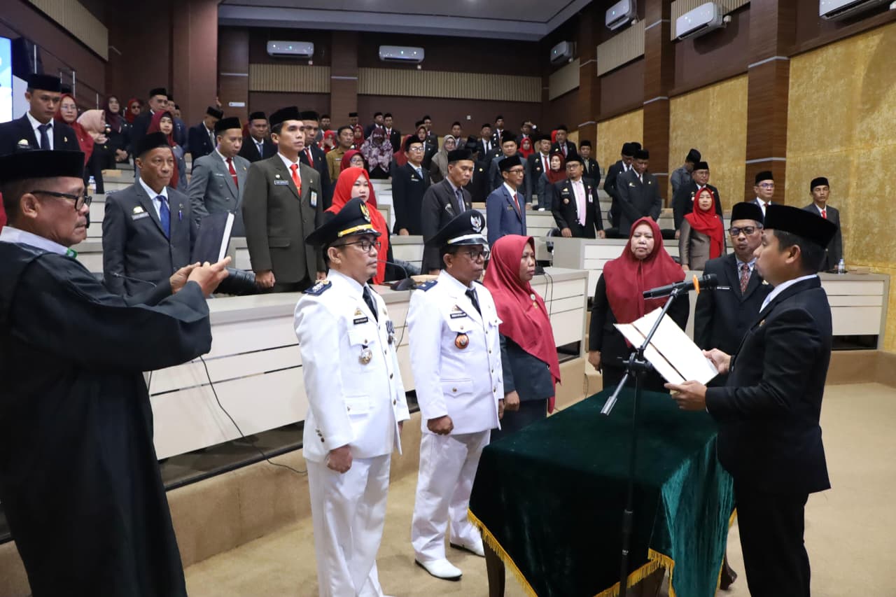 Wali Kota Parepare Tasming Hamid Rombak Jajaran Pejabat, Ingatkan Kinerja Diawasi Langsung Wali Kota Parepare Tasming Hamid Rombak Jajaran Pejabat, Ingatkan Kinerja Diawasi Langsung