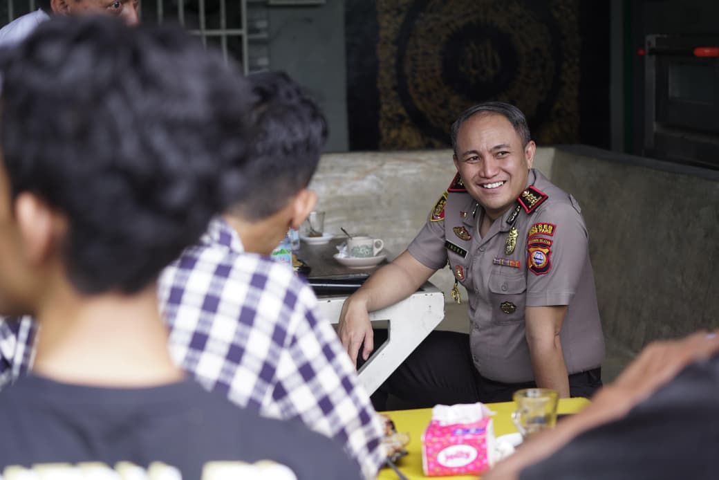 Operasi Lilin 2025 Siap Digelar, Kapolres Parepare Blak-blakan Soal Strategi Pengamanan Nataru Operasi Lilin 2025 Siap Digelar, Kapolres Parepare Blak-blakan Soal Strategi Pengamanan Nataru