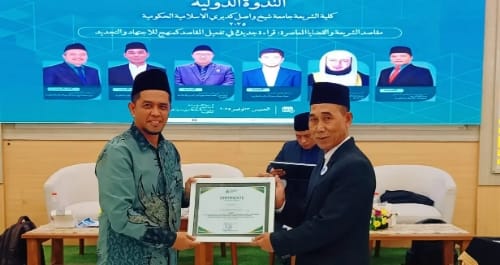 Direktur Pasca Sarjana IAIN Parepare Pembicara Utama Seminar Internasional UIN Syekh Wasil Kediri Direktur Pasca Sarjana IAIN Parepare Pembicara Utama Seminar Internasional UIN Syekh Wasil Kediri