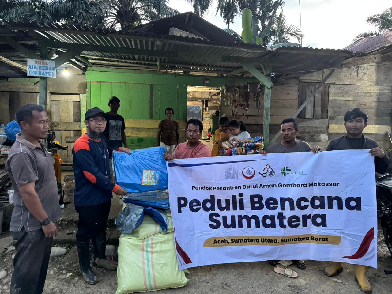 Darul Aman Peduli Antar Amanah Kemanusiaan ke Aceh Tamiang, Bantuan Disalurkan ke Wilayah Terisolasi Darul Aman Peduli Antar Amanah Kemanusiaan ke Aceh Tamiang, Bantuan Disalurkan ke Wilayah Terisolasi