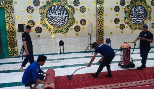 Damkar Parepare Kerahkan Dua Unit Mobil ke Masjid Al-Irsyad