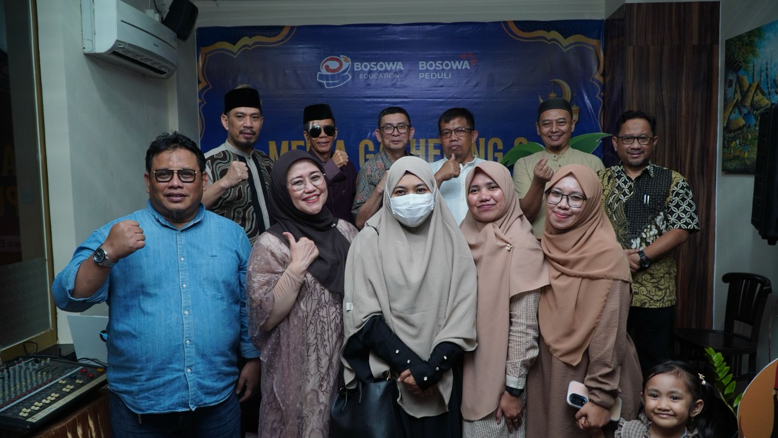 Bosowa Education dan Bosowa Peduli Perkuat Sinergi Media dan Mitra Melalui Media Gathering dan Buka Puasa Bersama